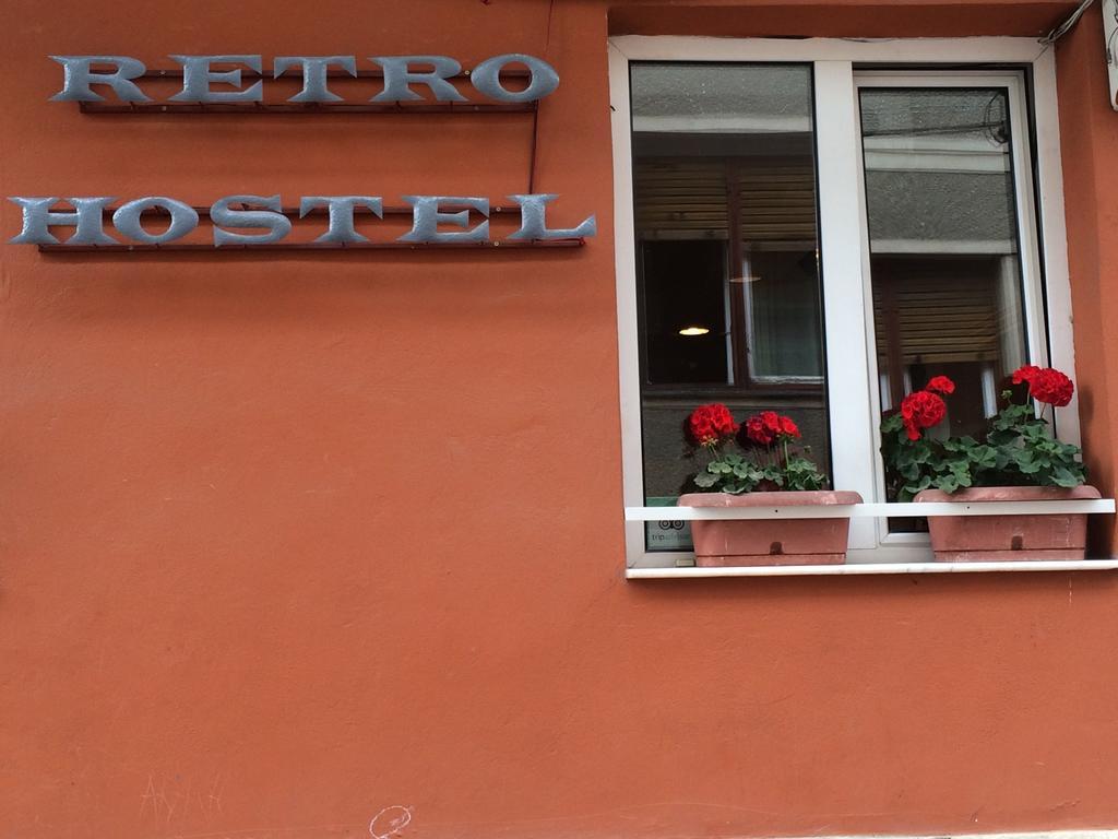 Retro Hostel Cluj-Napoca Exteriör bild