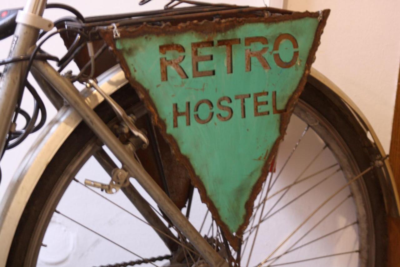 Retro Hostel Cluj-Napoca Exteriör bild